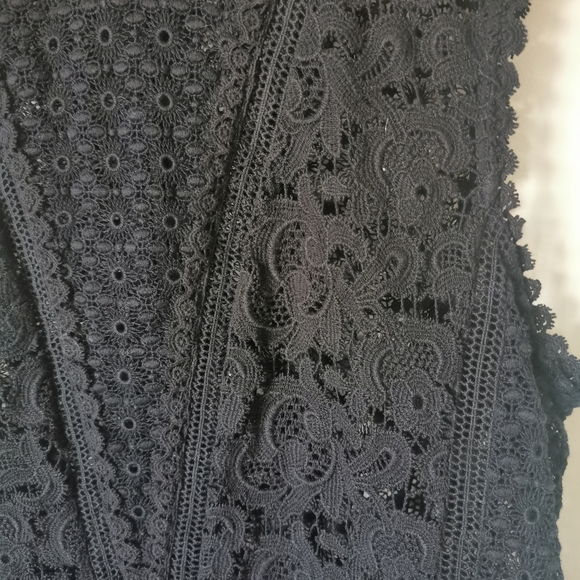 Rebecca Taylor black lace sleeveless top - Picture 4 of 8